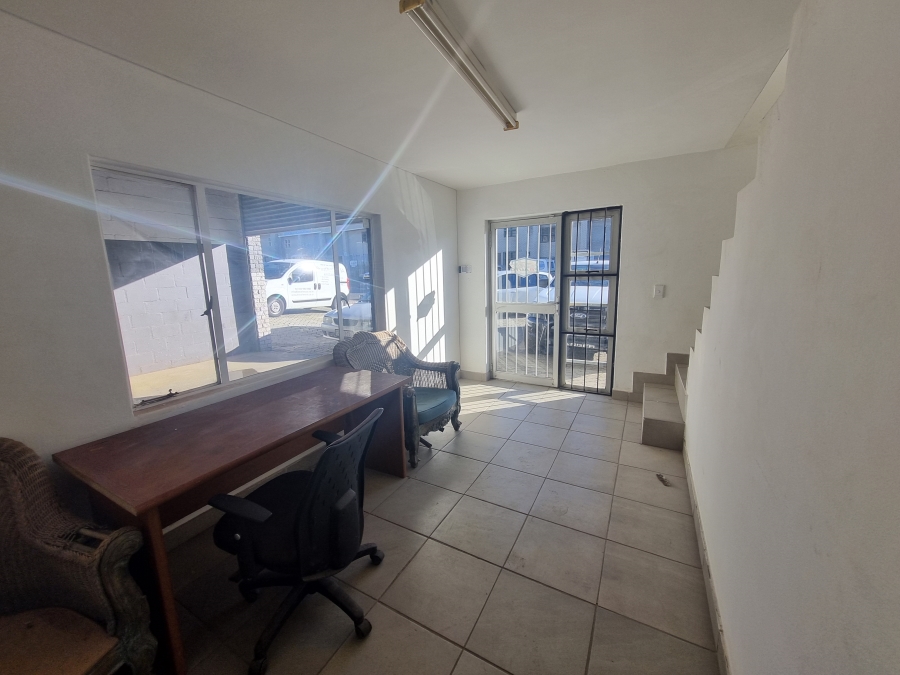 To Let commercial Property for Rent in Okavango Park Western Cape